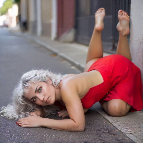 Latine passionnée de 38 ans cherche complicité et folie amicale, rejoins-moi !